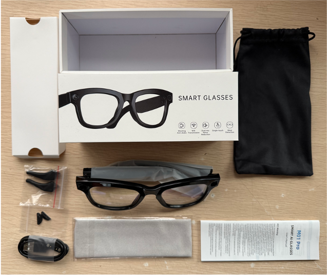 M01 Lunette AI Video Audio Temples: PC+ABS (oil injection light) Frame: PC+ABS Lens: AC Clear